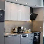 Close To Chopin Airport, Moduo Cybernetyki, Free Parking By Cosmo Spirit 公寓 华沙