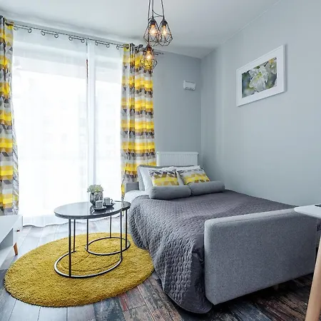 Close To Chopin Airport, Cybernetyki, Free Parking By Cosmo Spirit *