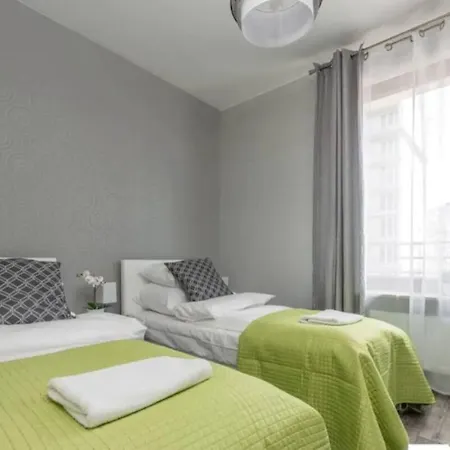 Apartment Close To Chopin Airport, Cybernetyki, Free Parking By Cosmo Spirit *