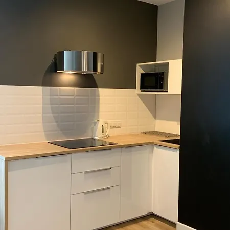 Close To Chopin Airport, Cybernetyki, Free Parking By Cosmo Spirit *