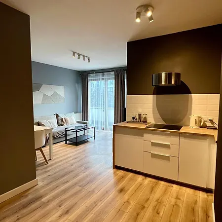 Close To Chopin Airport, Moduo Cybernetyki, Free Parking By Cosmo Spirit Appartamento